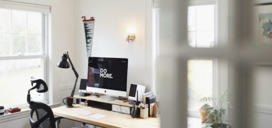 Melhores Luzes e Ambiente Podem Aumentar Concentração no Home Office em 2026